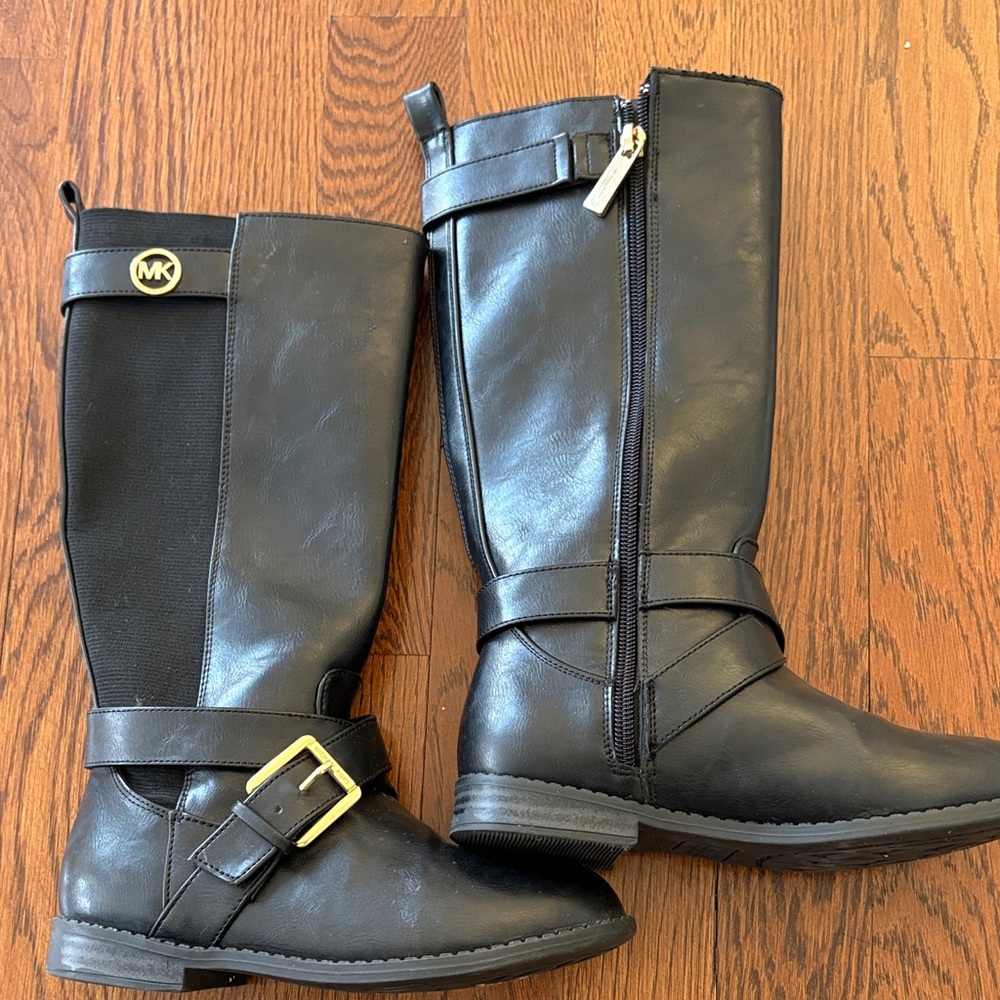 Michael Kors Black Leather Boots with Gold Buckle Girls Sz 13